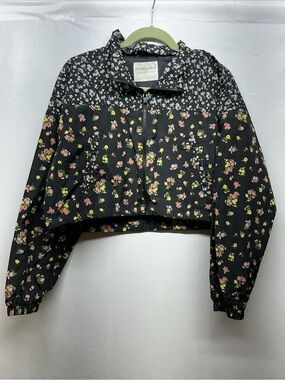 Aeropostale Black Floral Cropped Bomber Jacket